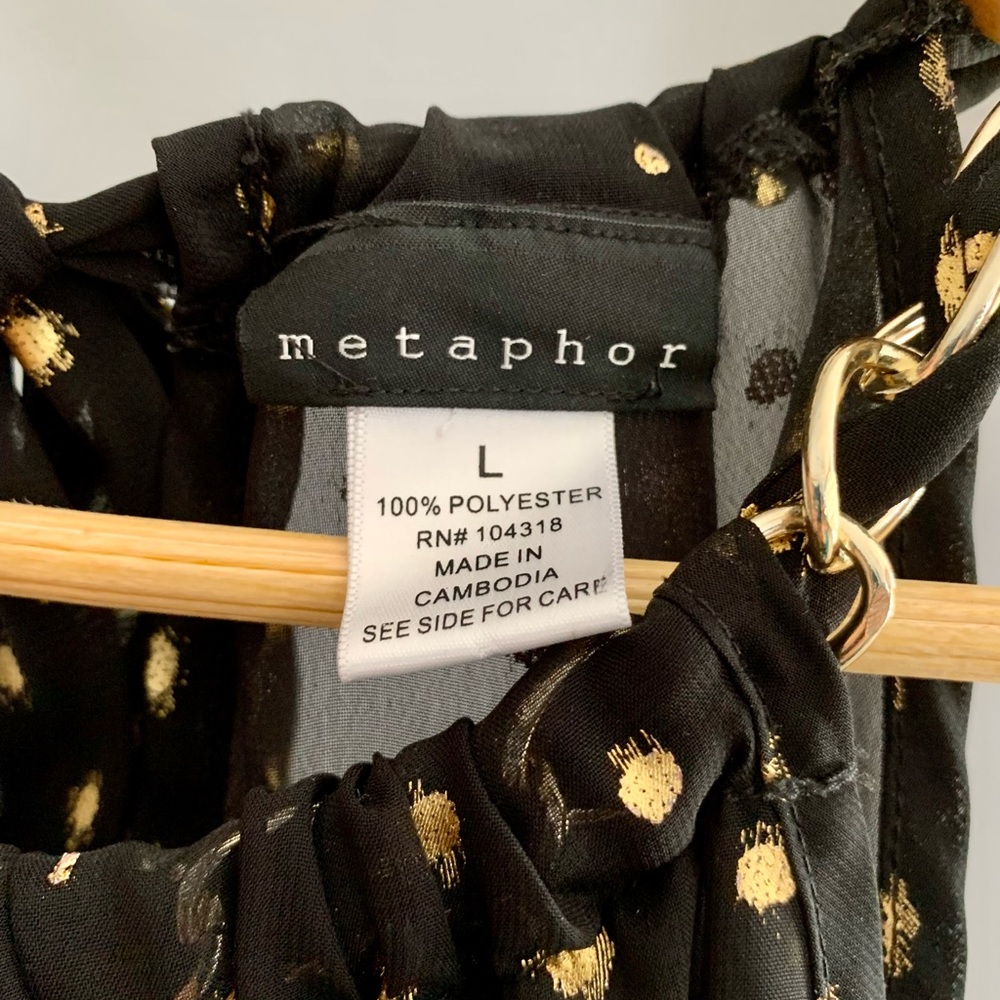Black and gold Metaphor blouse. Size L. Sleeveless.